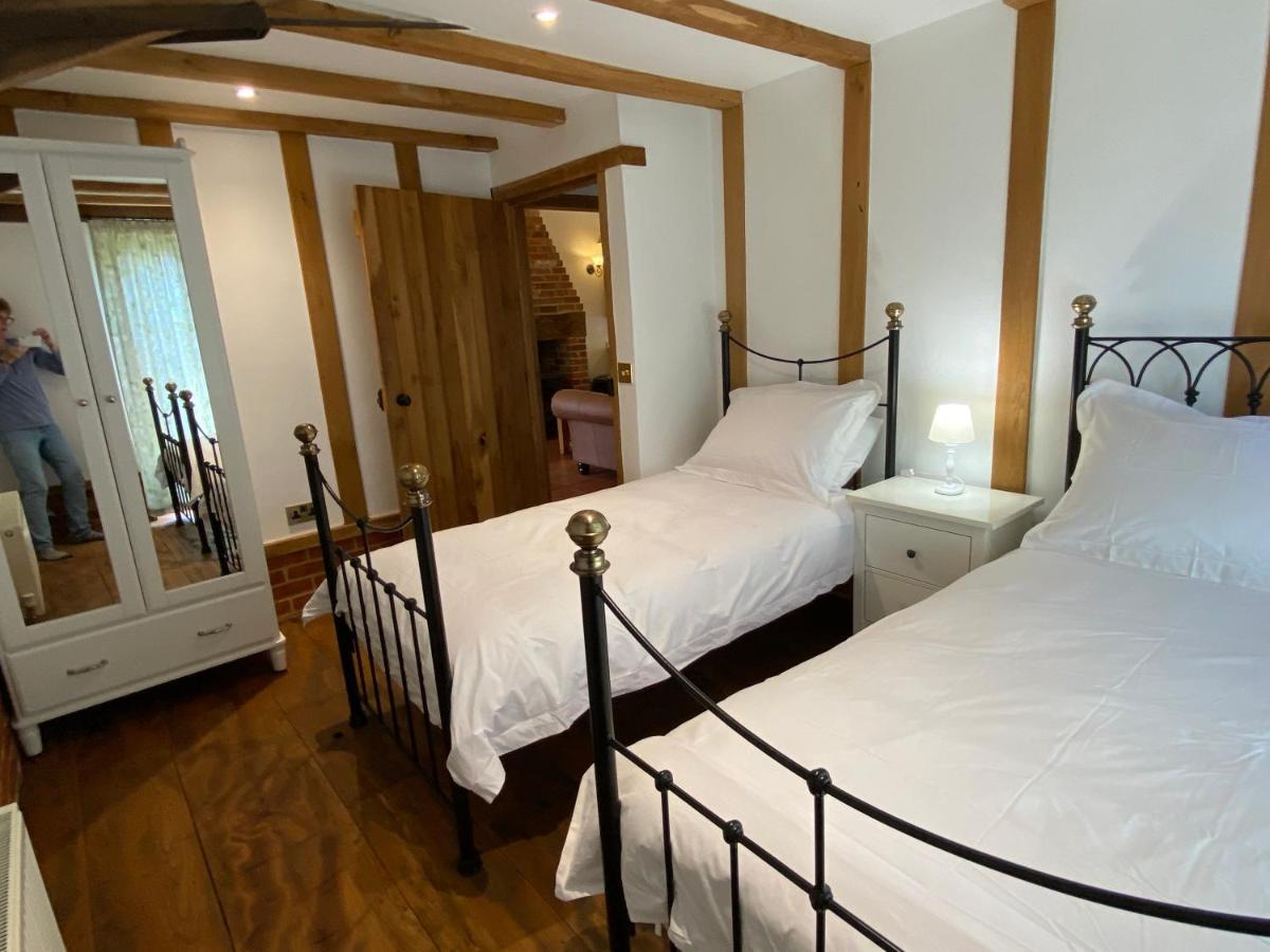 Brundish Suffolk Barn 2 Bed Idyllic 6 Acres Βίλα Wilby  Εξωτερικό φωτογραφία